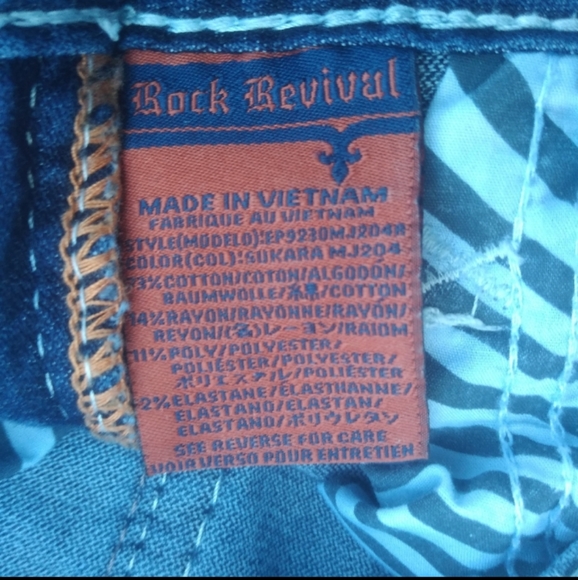 RELISTED BNWOT S 24 Rock Revival Jeans🔥 - Picture 7 of 16